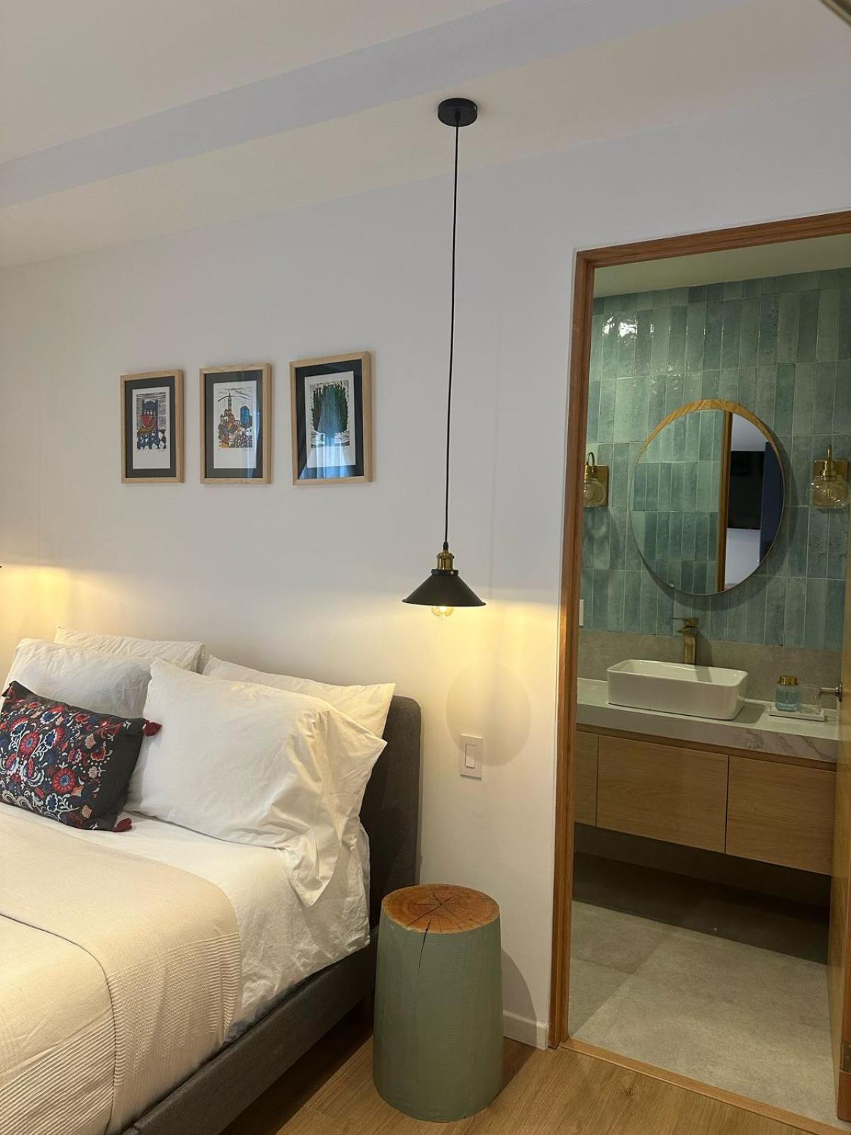 Apartment Bright & Sweet Unit In The Heart Of Polanco. Mexico City